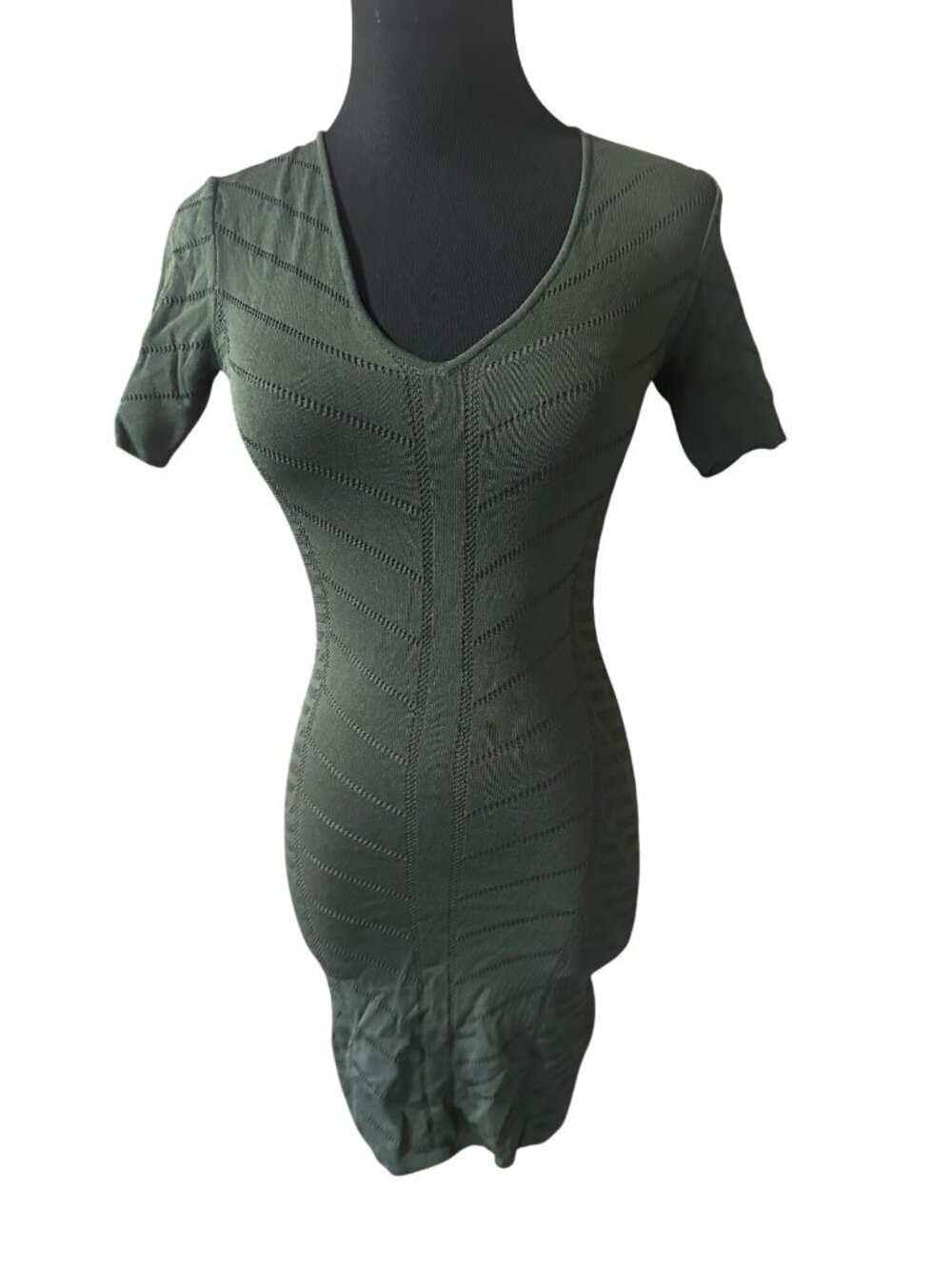Torn by Ronny Kobo green v-neck knit dress size XS